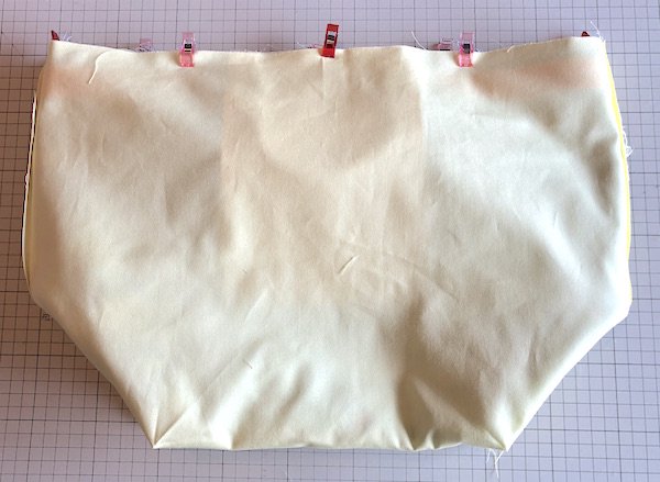 舟形トートバッグの作り方　本体と内袋を縫い合わせる