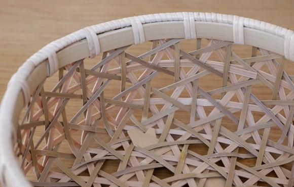 ユウノ竹工房/岡悠 交色結び亀甲籠 - Farbe