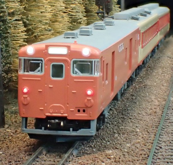 国鉄キユニ28首都圏色[KATO長軸改軌] - ビバン模型製作所オンラインショップ [Nj-Gauge Model Railroad Online  Shop]