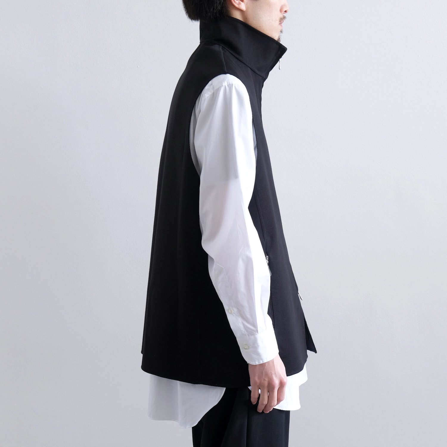 Maatee&sons REVER ZIP UP VEST 23SS eva.gov.co