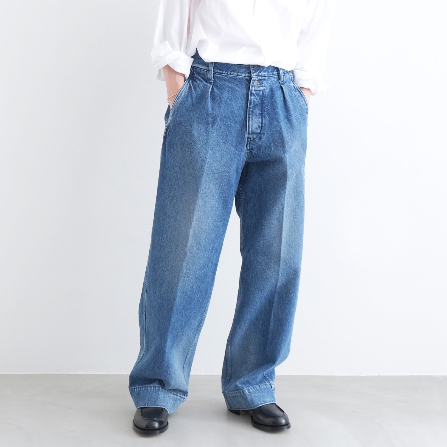 THE WIDE JEAN TROUSERS [VINTAGE BLUE]