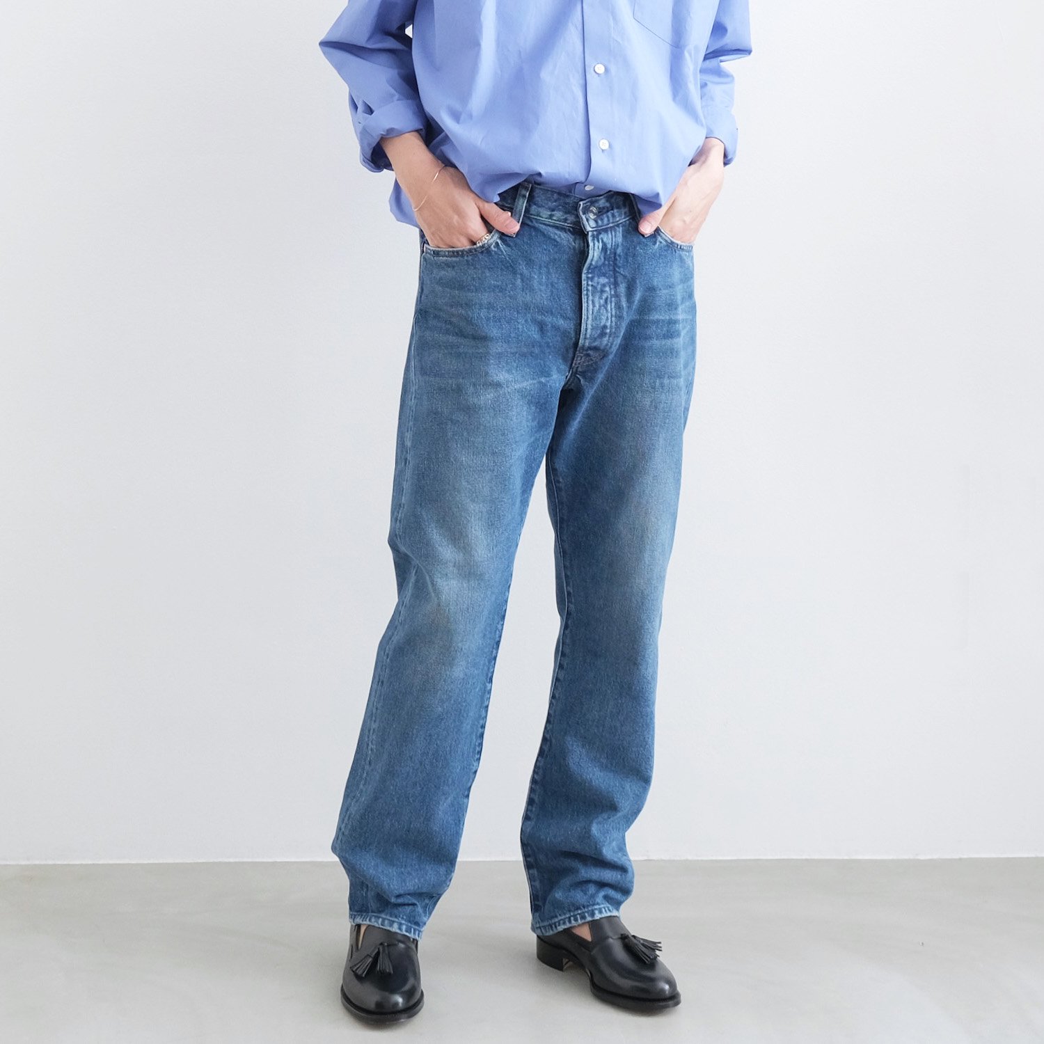 THE STRAIGHT JEAN TROUSERS [VINTAGE BLUE]