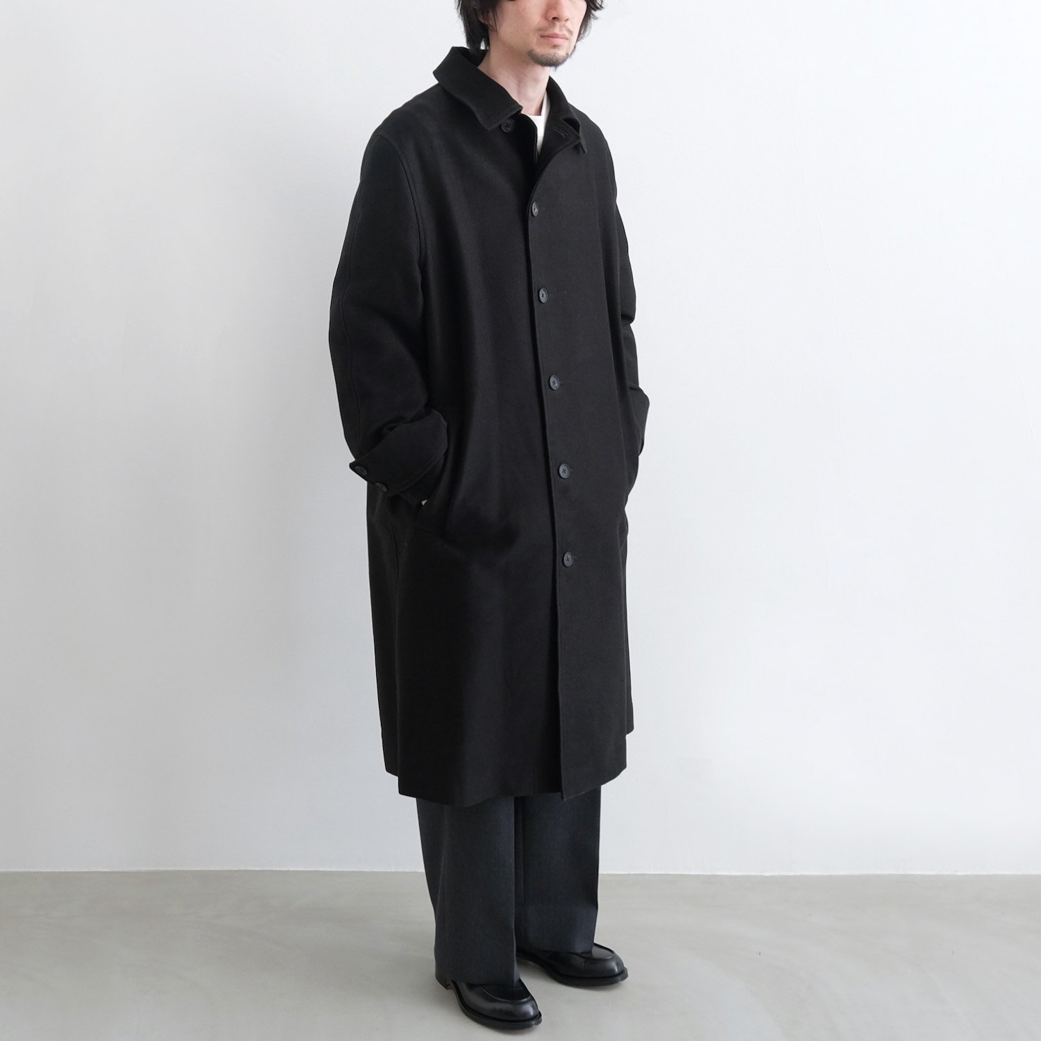 HIGH COUNT MOLESKIN SPLIT RAGLAN OVER COAT