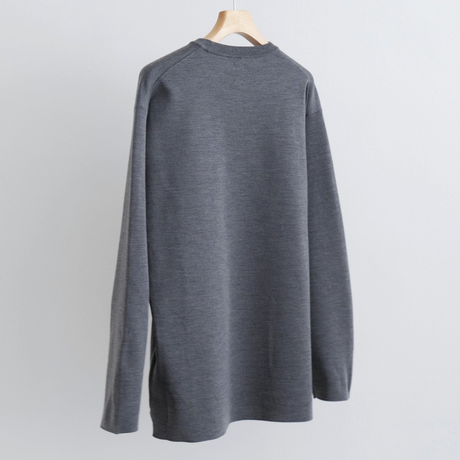 32G SMOOTH WOOL CREW NECK [GRAY] - WUNDER 大阪 セレクトショップ