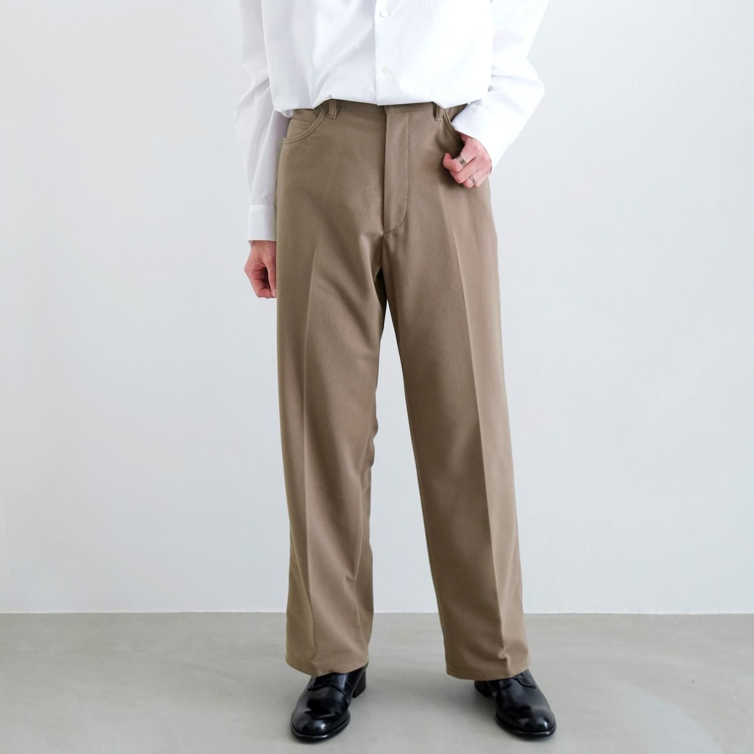 THE STRAIGHT CORDUROY [BEIGE]