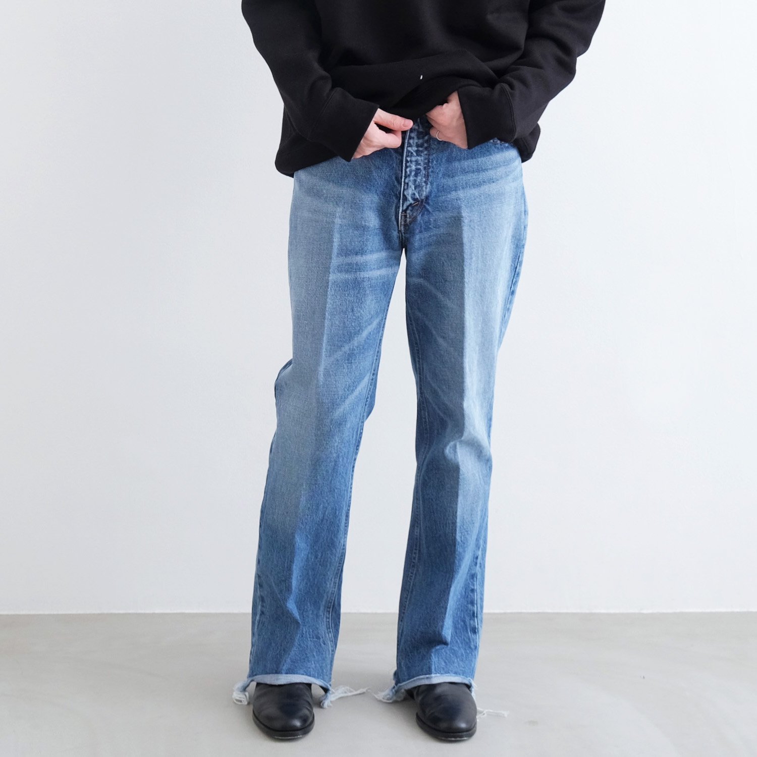 002 FLARE DENIM [BLUE USED] - WUNDER 大阪 セレクトショップ 大阪 ...