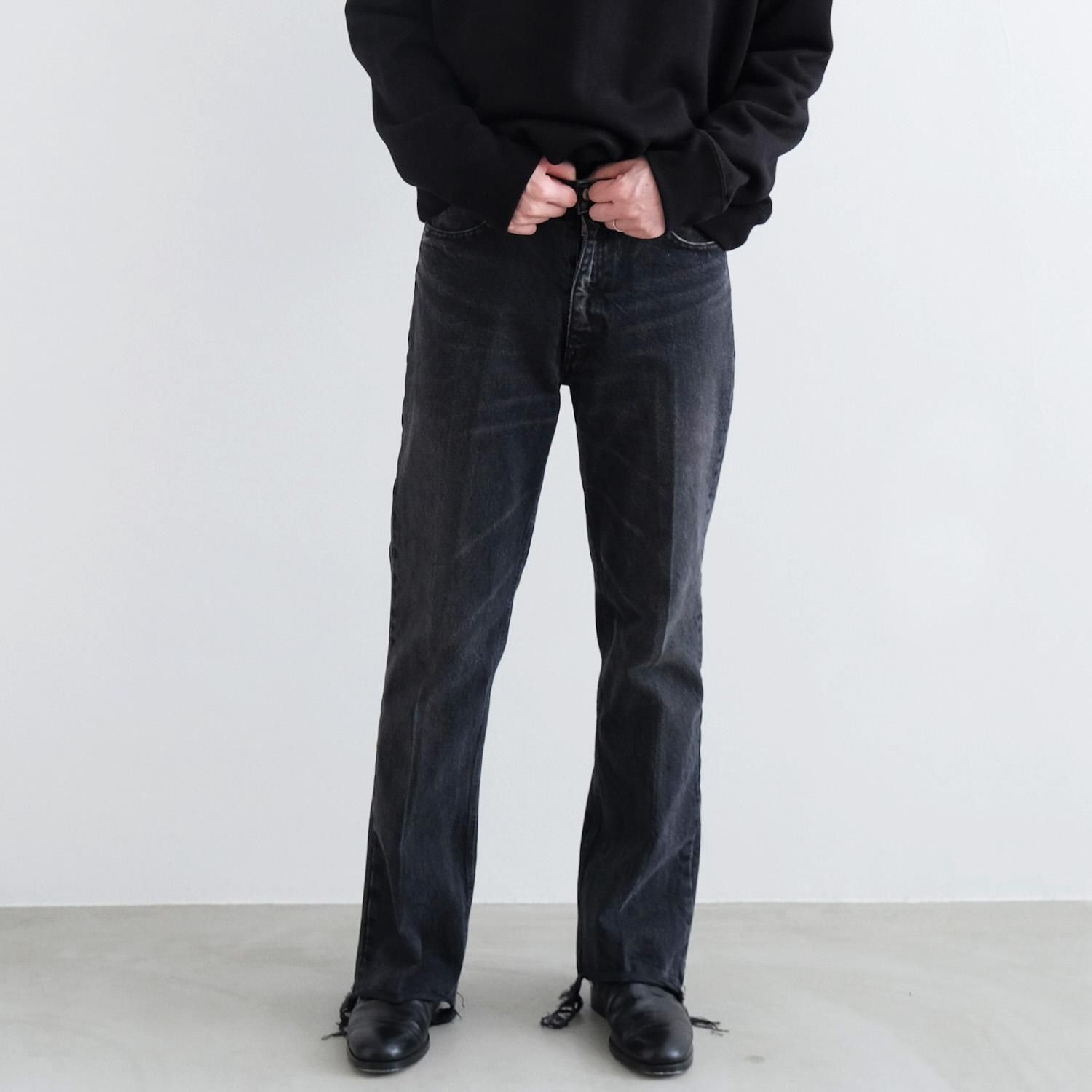 002 FLARE DENIM [BLACK USED]