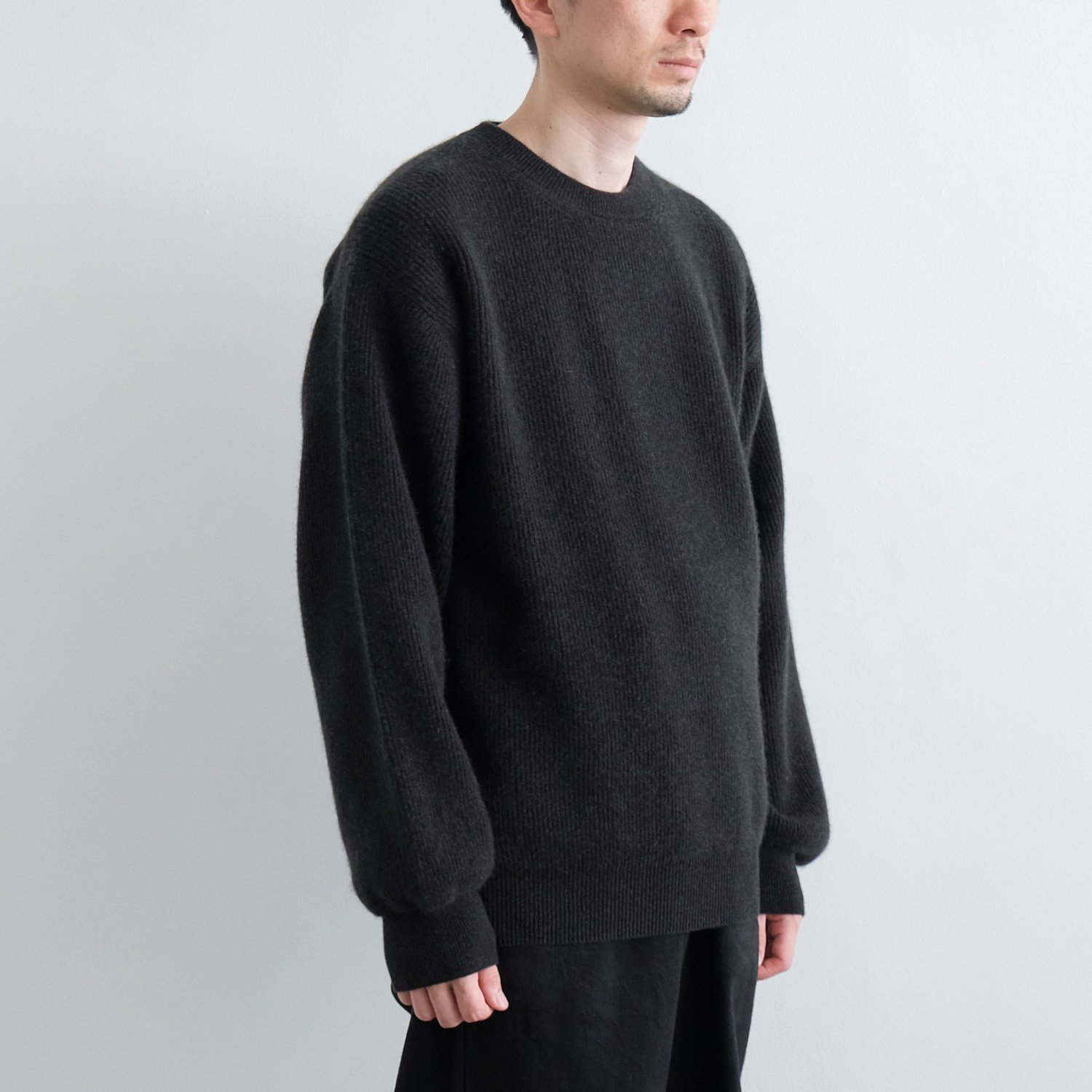 CASHMERE-FOX CREW NECK [BLACK] - WUNDER 大阪 セレクトショップ 大阪