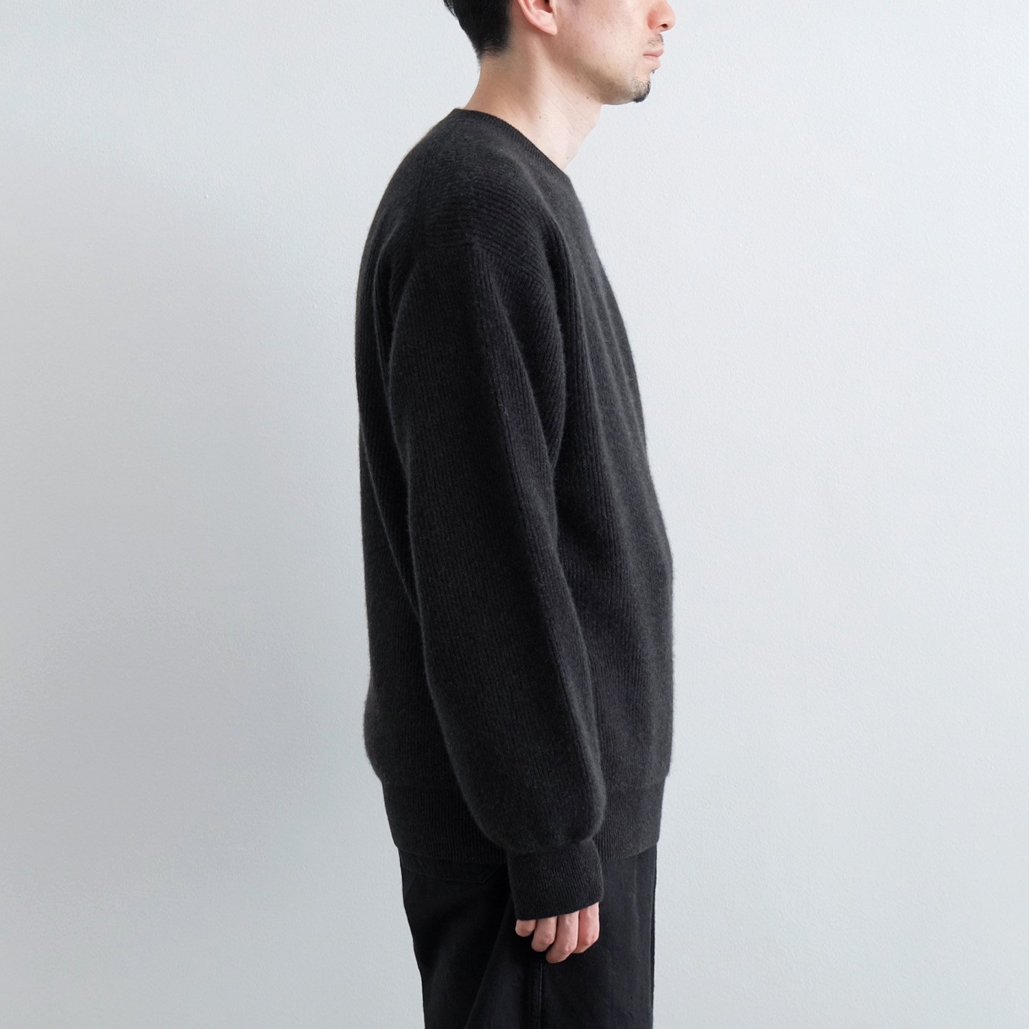 CASHMERE-FOX CREW NECK [BLACK] - WUNDER 大阪 セレクトショップ 大阪