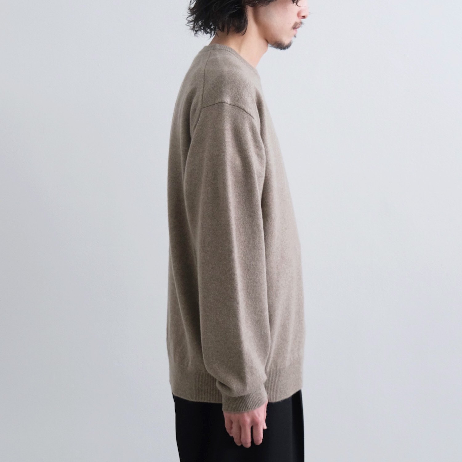 INNOCENT CASHMERE CREW NECK [BROWN] - WUNDER 大阪 セレクトショップ 大阪梅田中崎町 オンラインストア  正規取扱い 通販可能