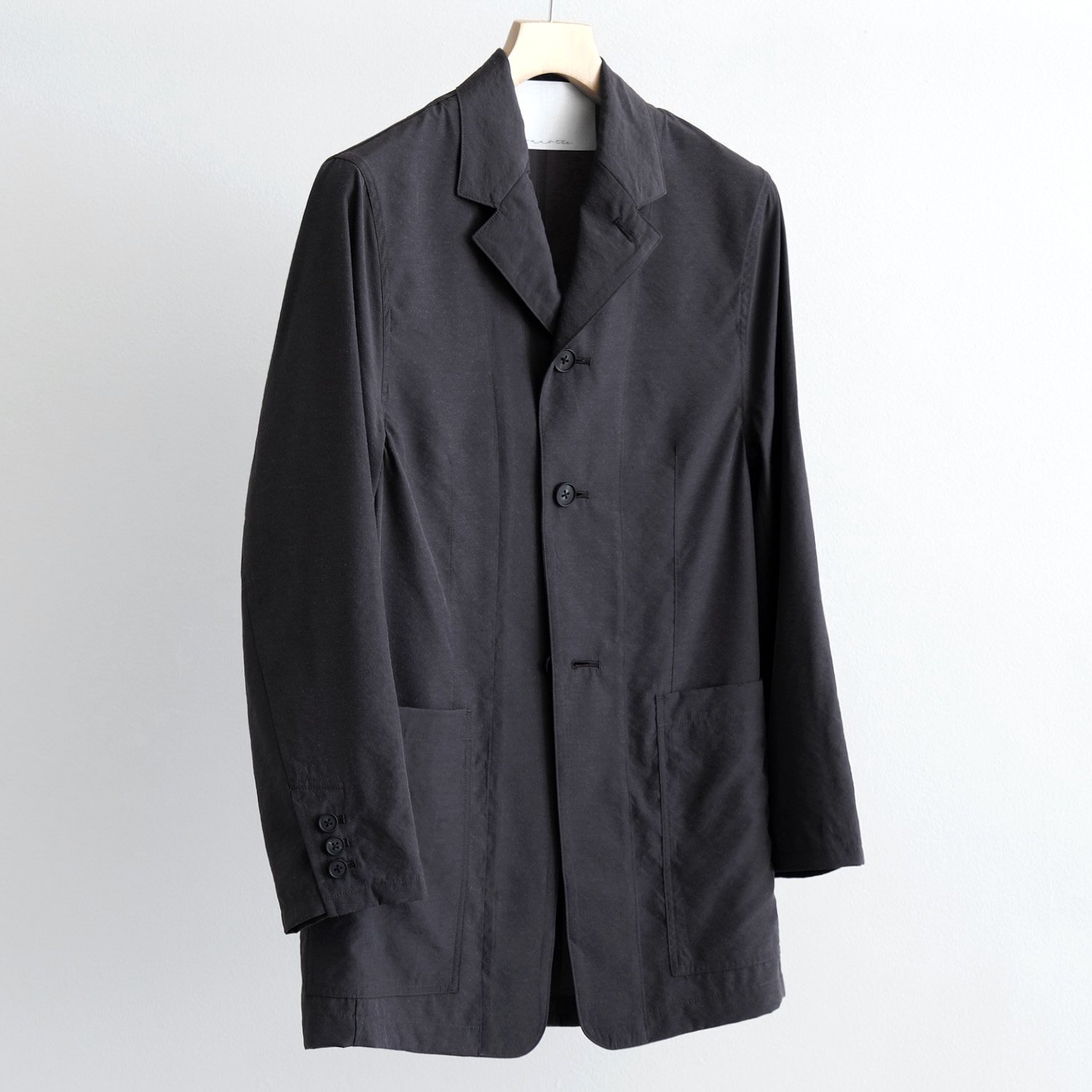 HIGH COUNT NYLON×VISCOSE×SILK CUTAWAY FRONT LONG JACKET [BLACK