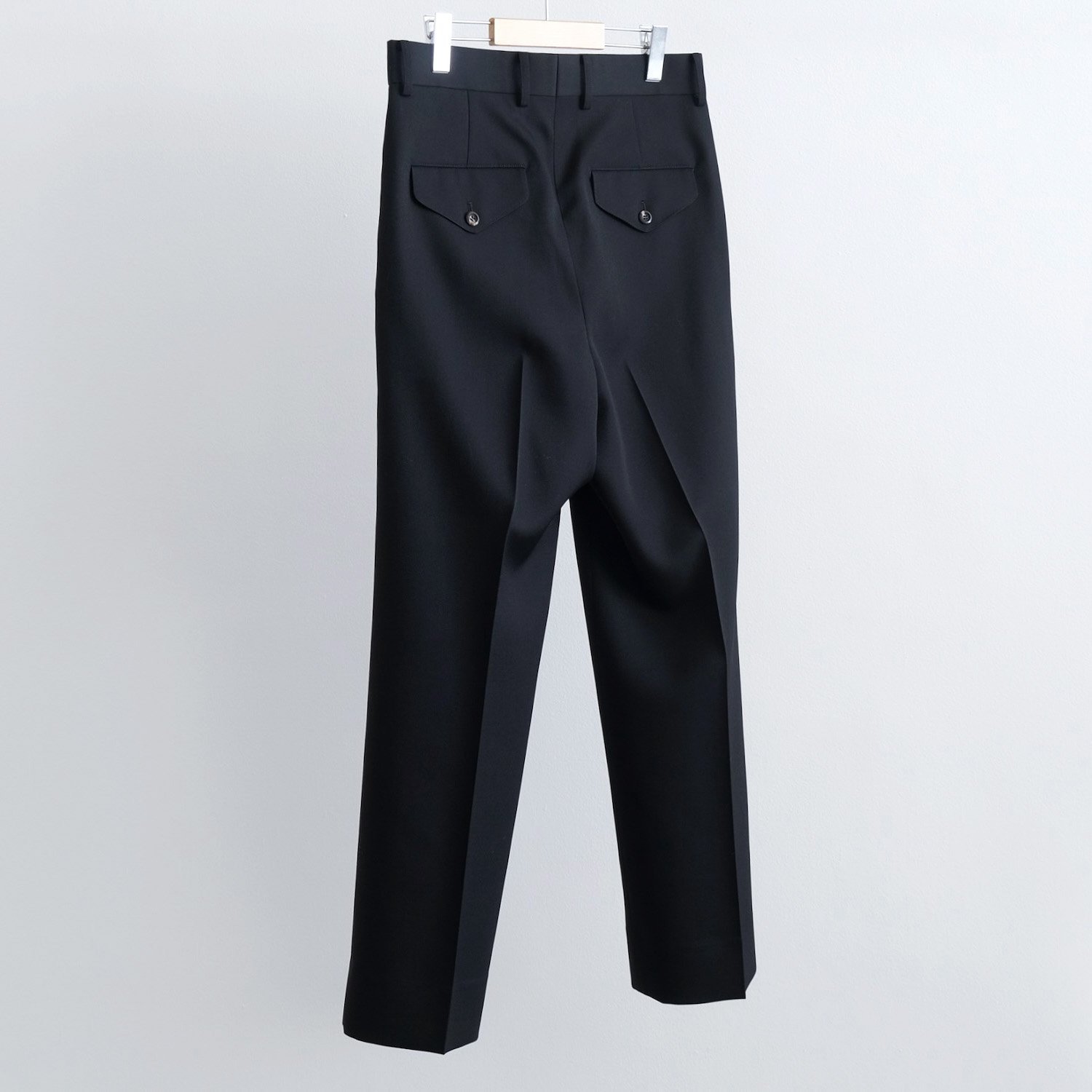 THE SLACKS STRAIGHT [BLACK] - WUNDER 大阪 セレクトショップ 大阪梅田中崎町 オンラインストア 正規取扱い 通販可能