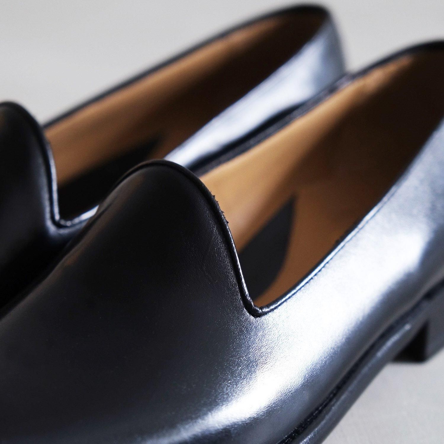 ゆっかページ Kate” PLANE TOE SLIP ON / Exclusive for WUNDER [BLACK