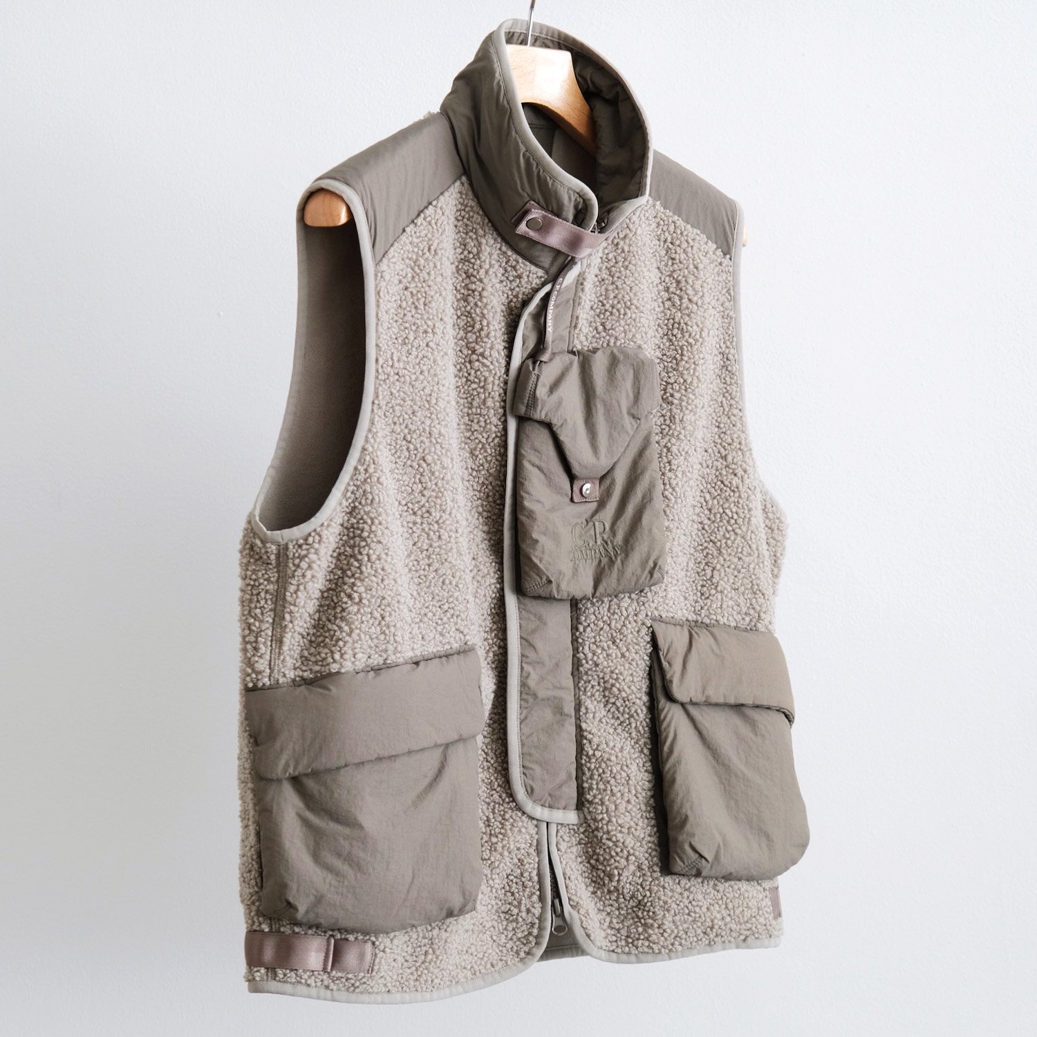 POLAR SHELL MIXED VEST [VINTAGE KHAKI]