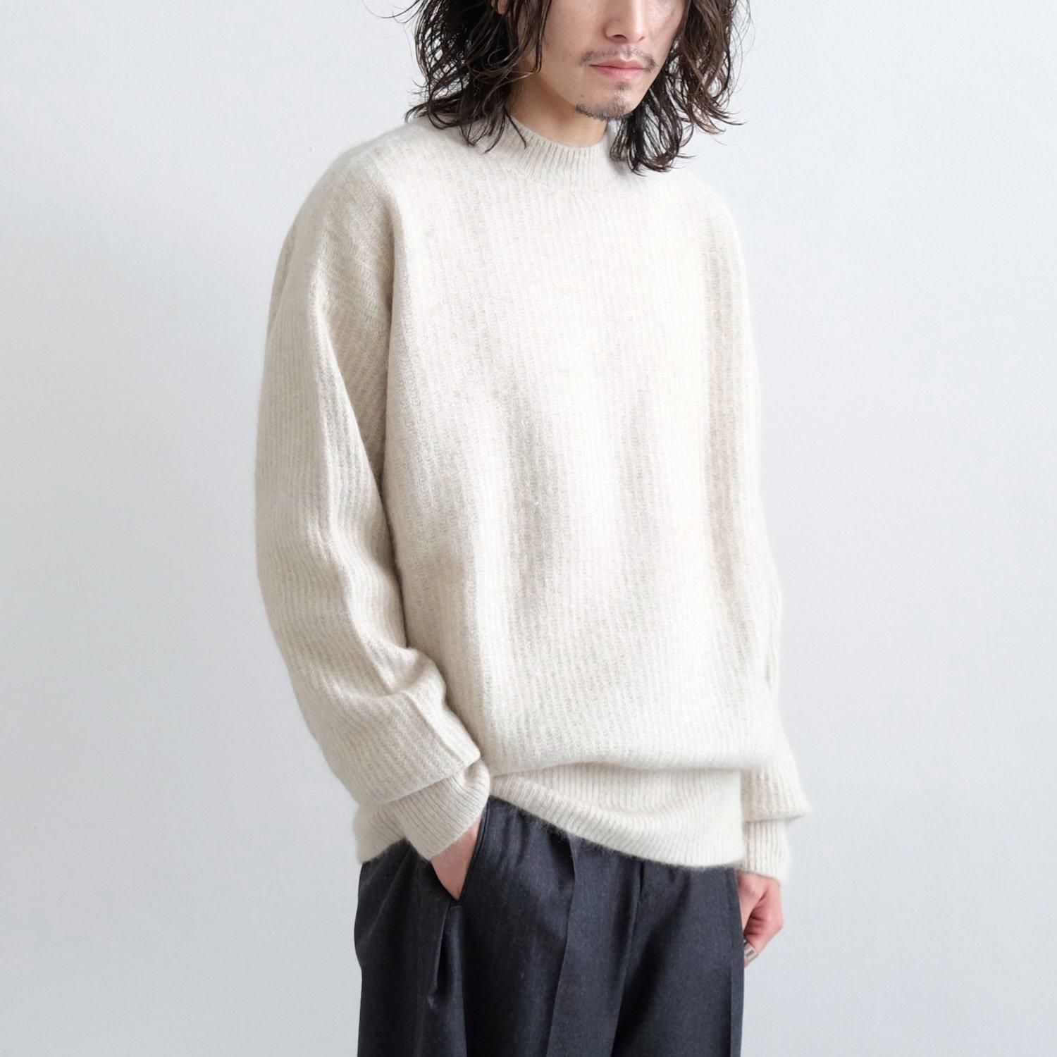 RACOON SWEATER [OFF WHITE]