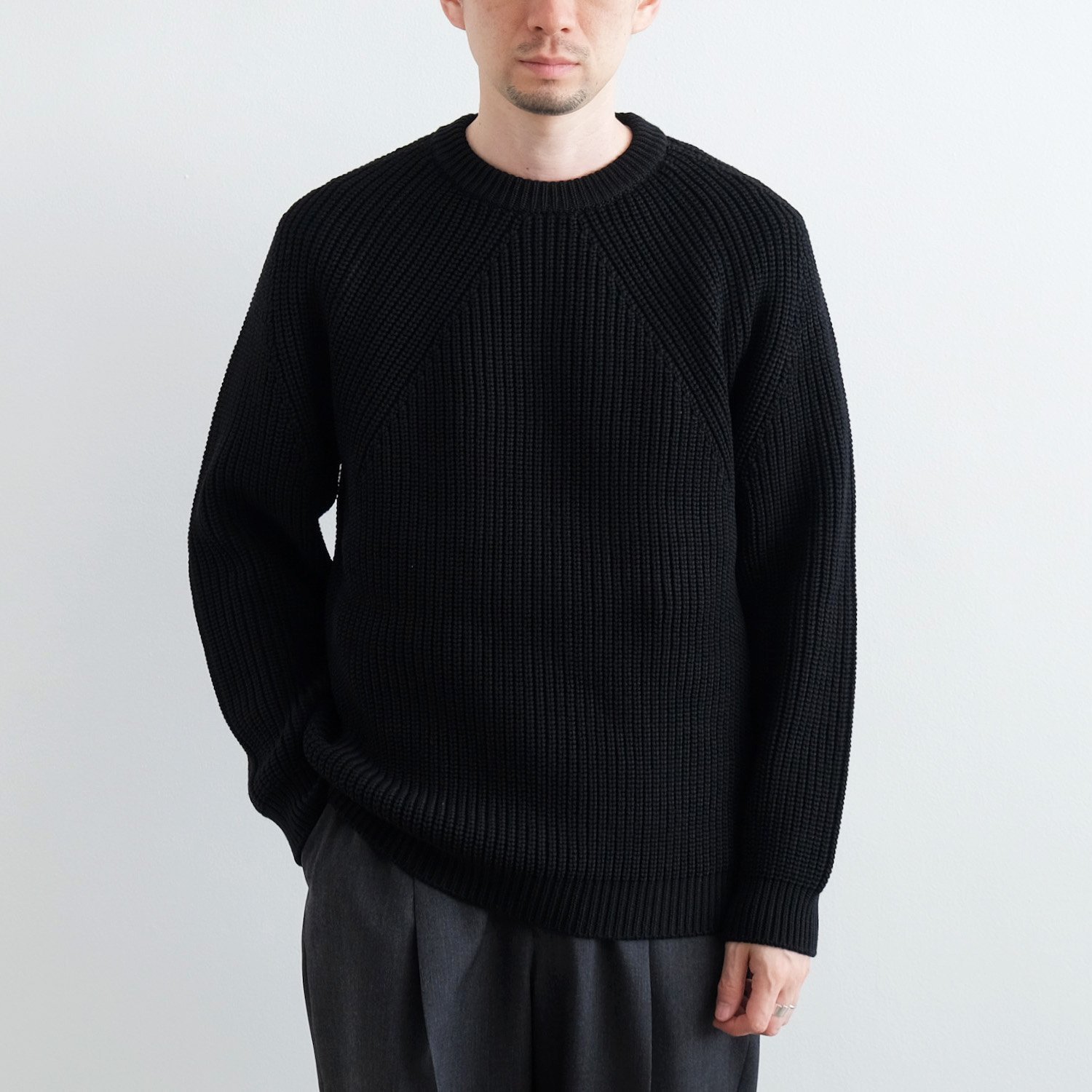 SIGNATURE CREW NECK [BLACK] - WUNDER 大阪 セレクトショップ 大阪梅田中崎町 オンラインストア 正規取扱い 通販可能