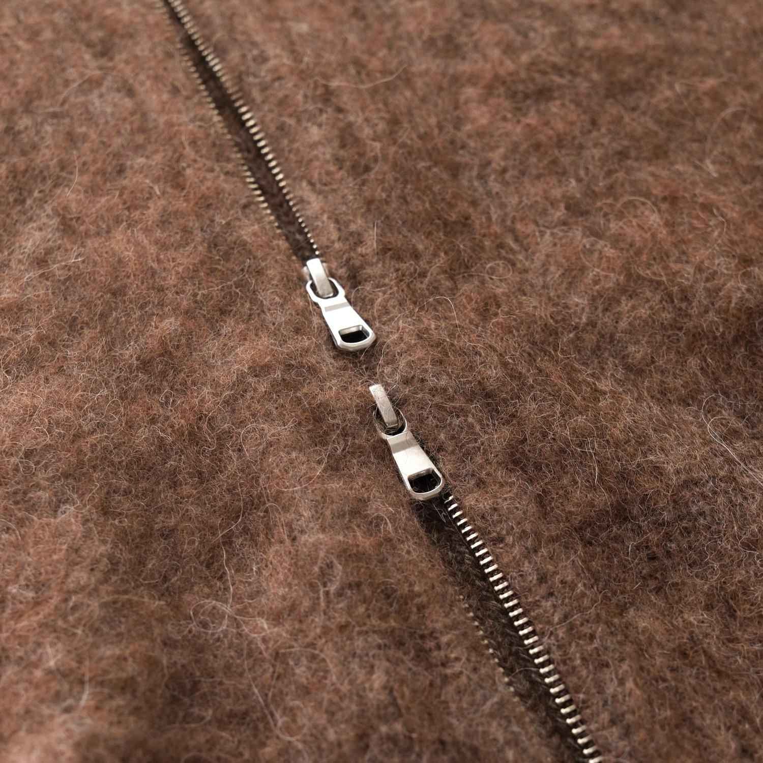 畔ひょっとこ起毛 JIP VEST [BROWN] - WUNDER 大阪 セレクトショップ