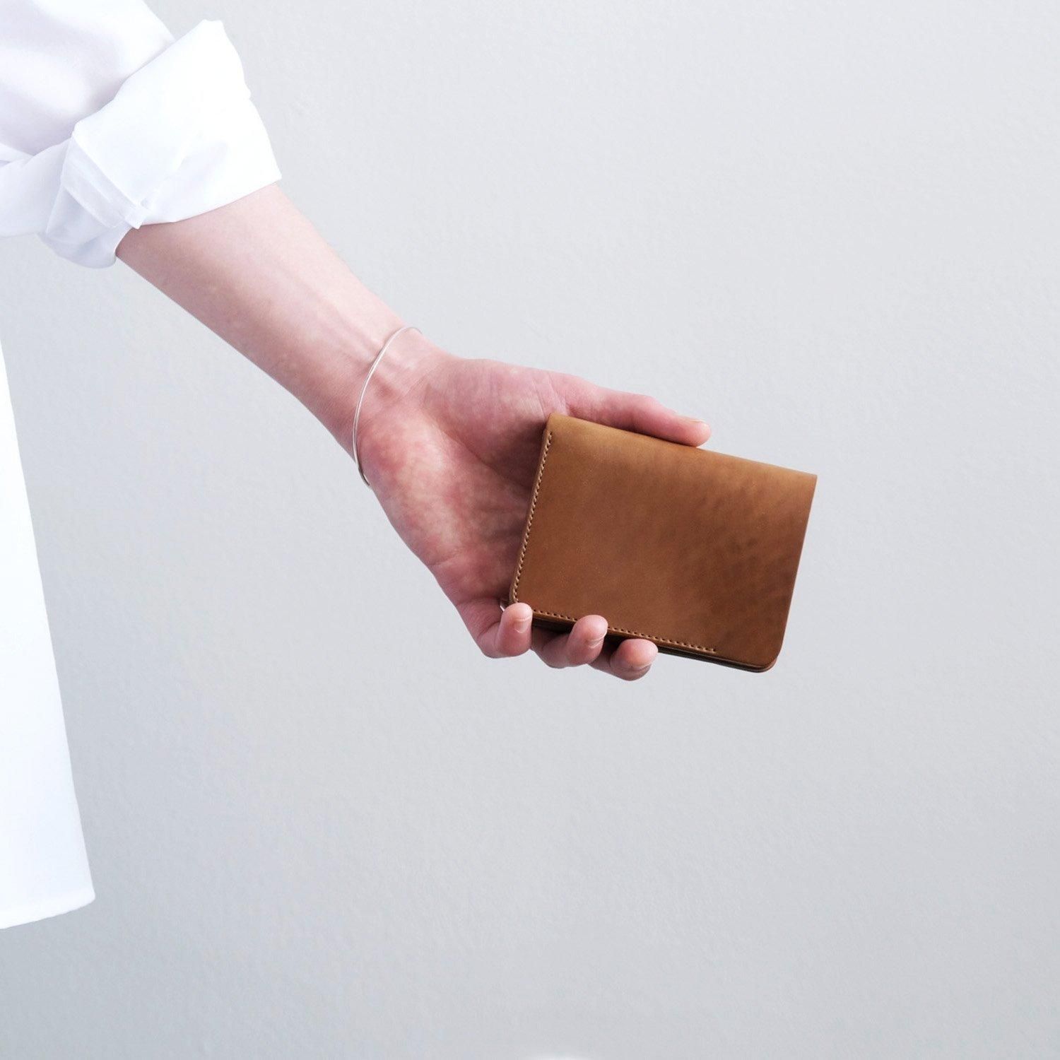 Post wallet / Cordovan / Cigar：forme｜toron（トロン）