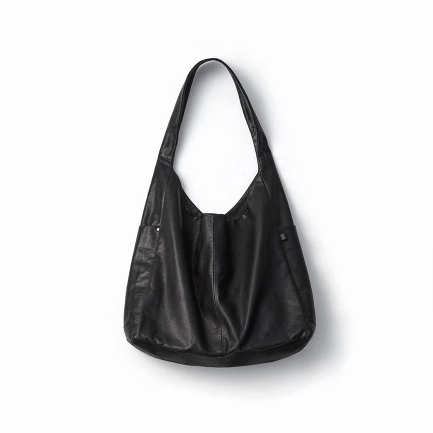 LEATHER SHOULDER BAG [BLACK]