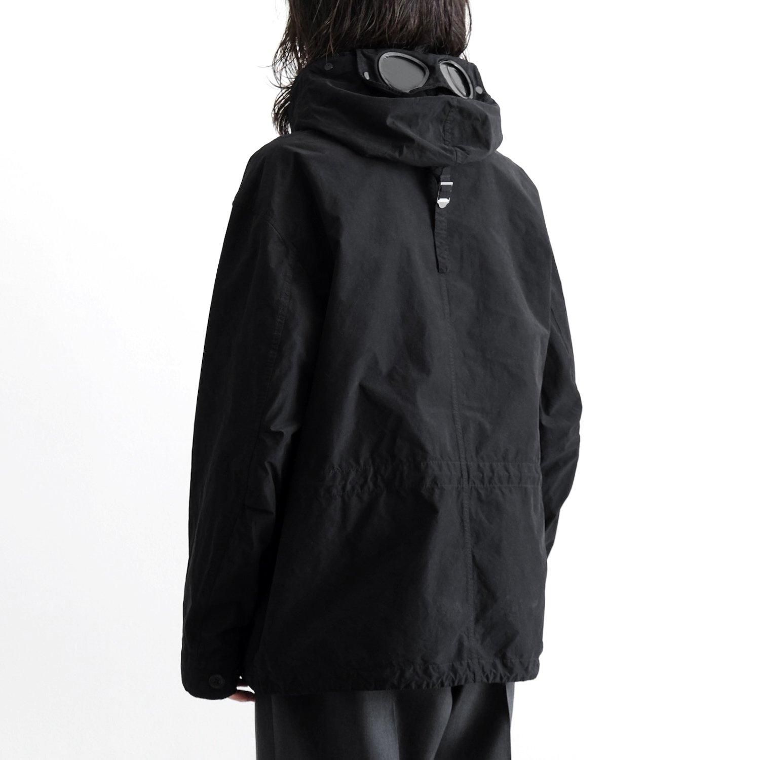 C.P. Company フード付きミリタリージャケット C.P. COMPANY - OUTERWEAR MEDIUM JACKET IN LINER フード付き