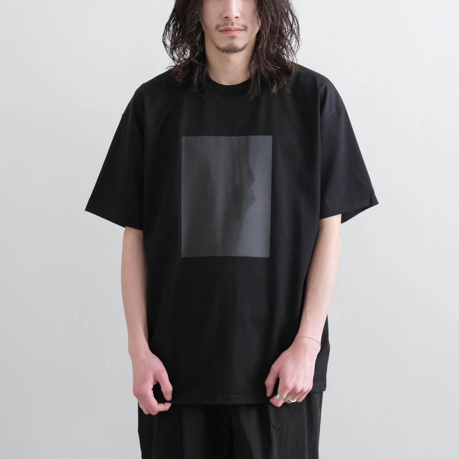 OVERSIZED PRINT TEE -TWIST- [BLACK]