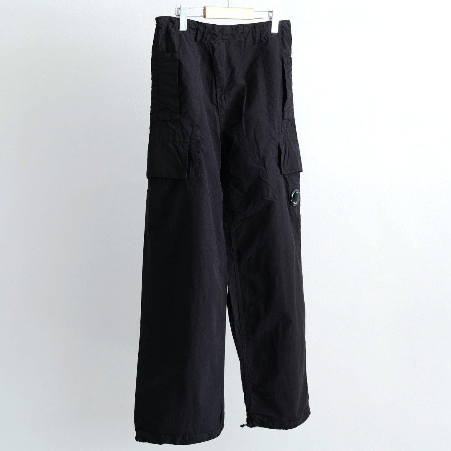 FLATT NYLON OVERSIZE PANTS [BLACK]