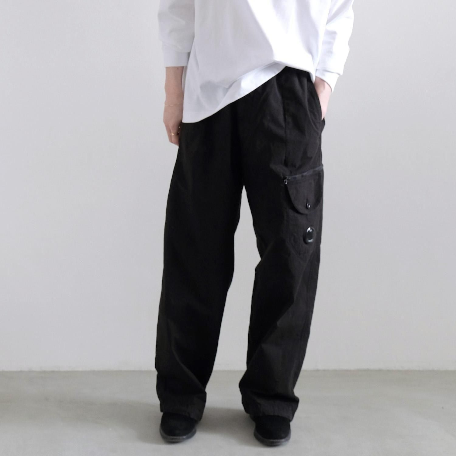 MICROREPS BOXY CARGO LENS PANTS [BLACK]