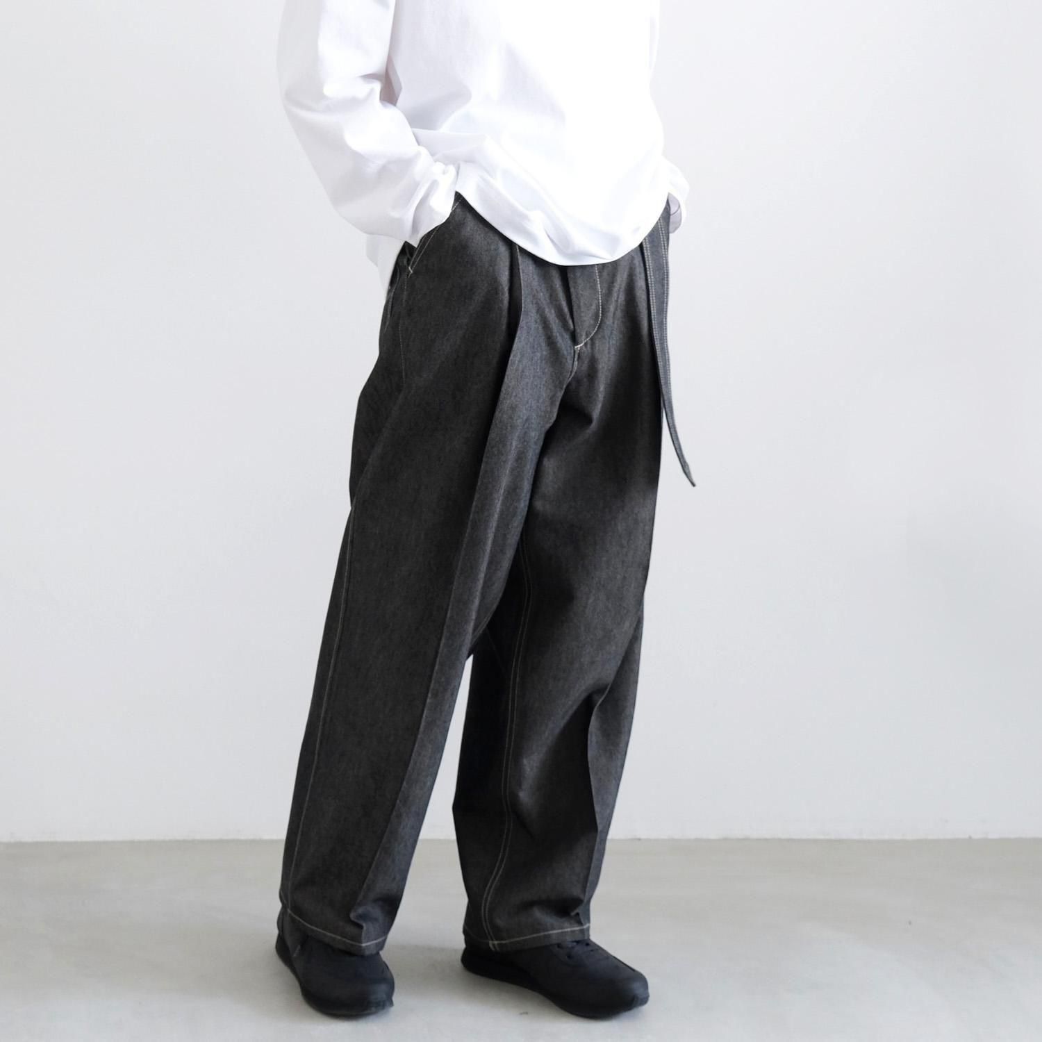 ゆうゆう様 デニム 26グレー デニムパンツ ジーンズ ジップフライ USED加工 46 S 黒 ブラック