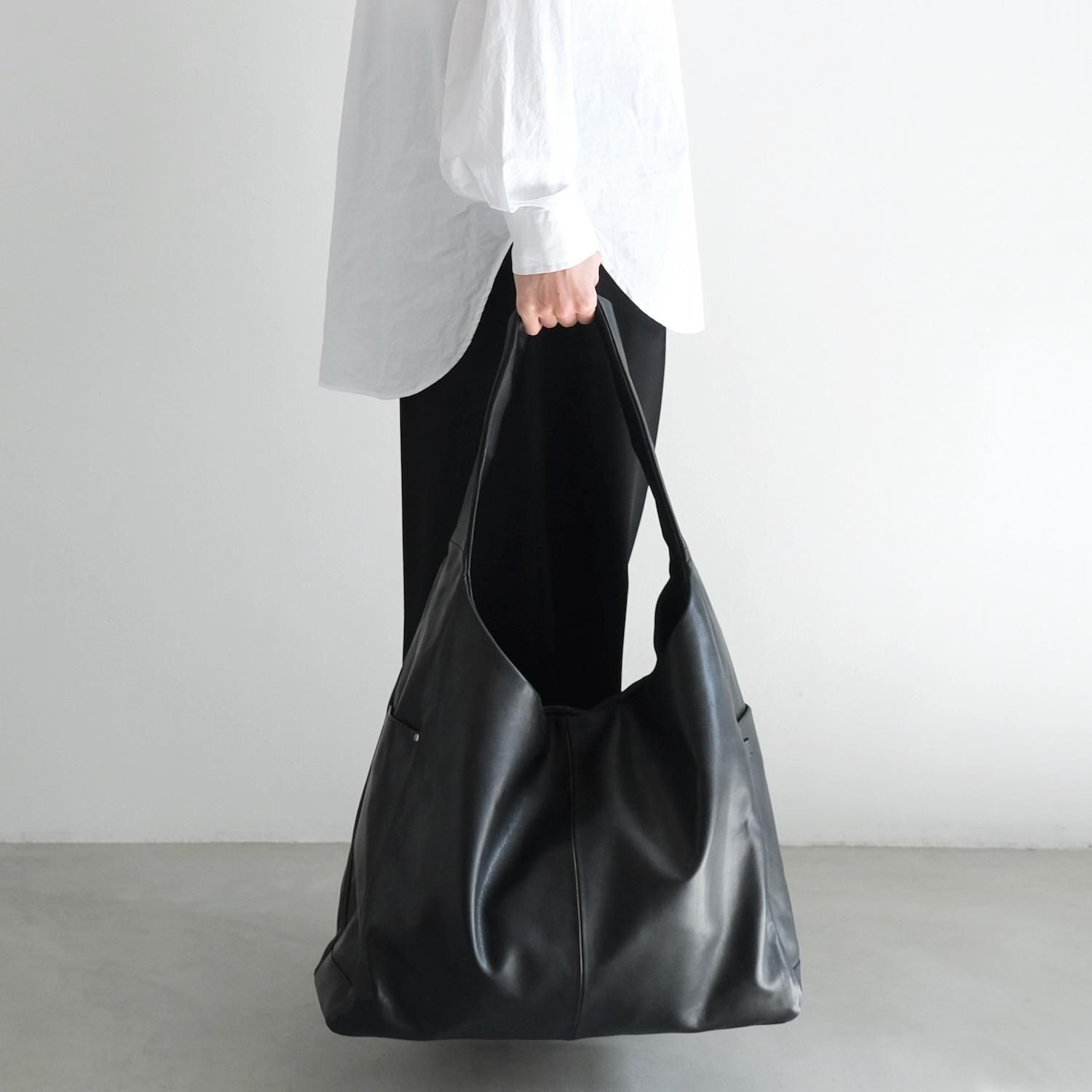 24時間以内発送 未使用品 黒色 Leather Shoulder Bag joyssynablack1_aed40470-4fca-