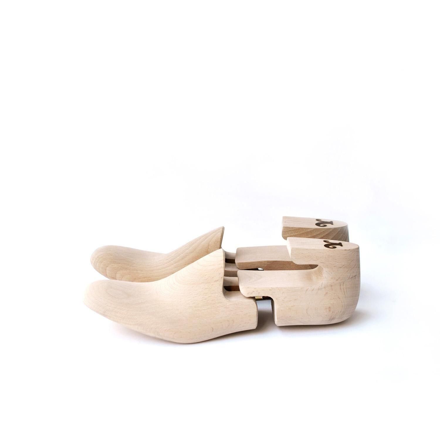 SHOE TREE [Karena/U]