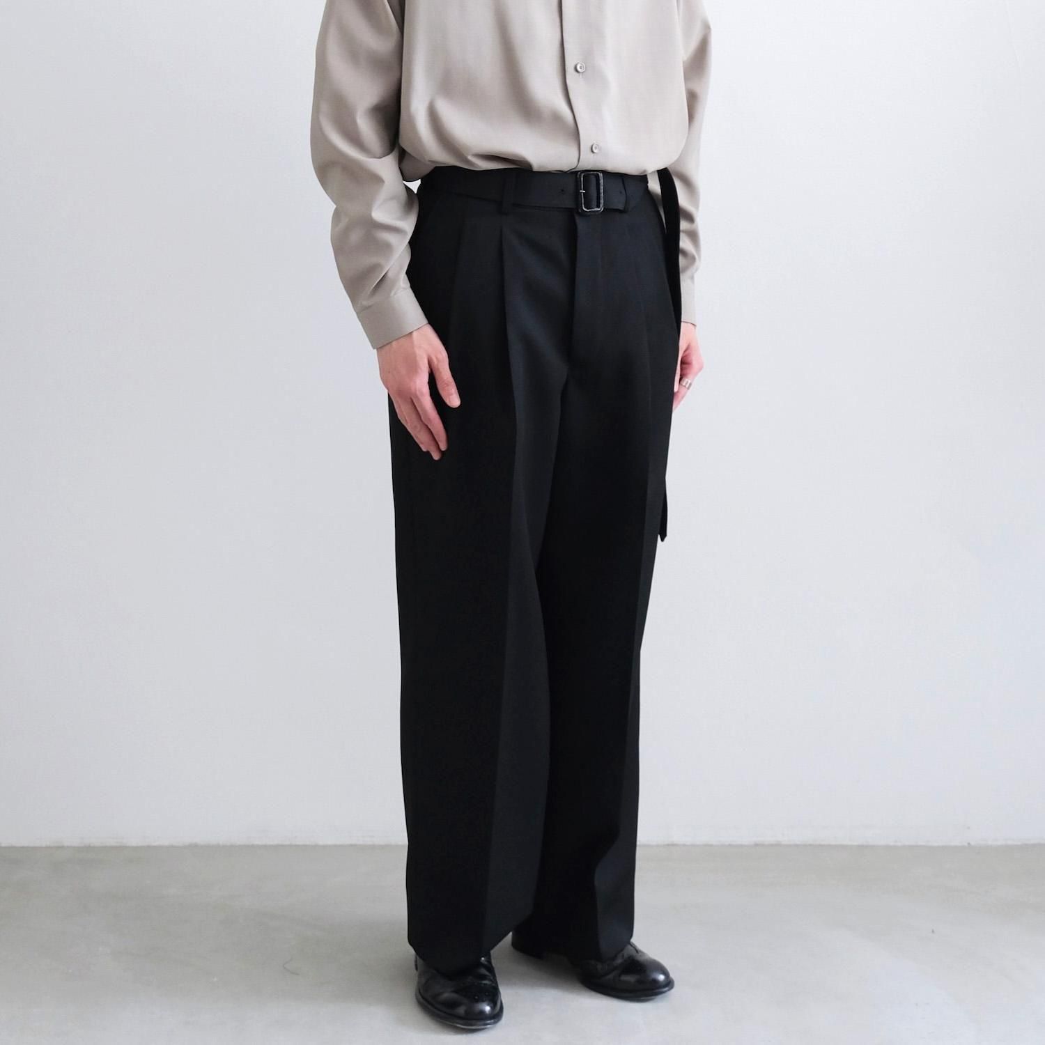 【美品】THE RERACS THE SLACKS STRAHGT 46 黒 25A/W】【THE RERACS ザ・リラクス】 THE SLACKS STRAIGHT