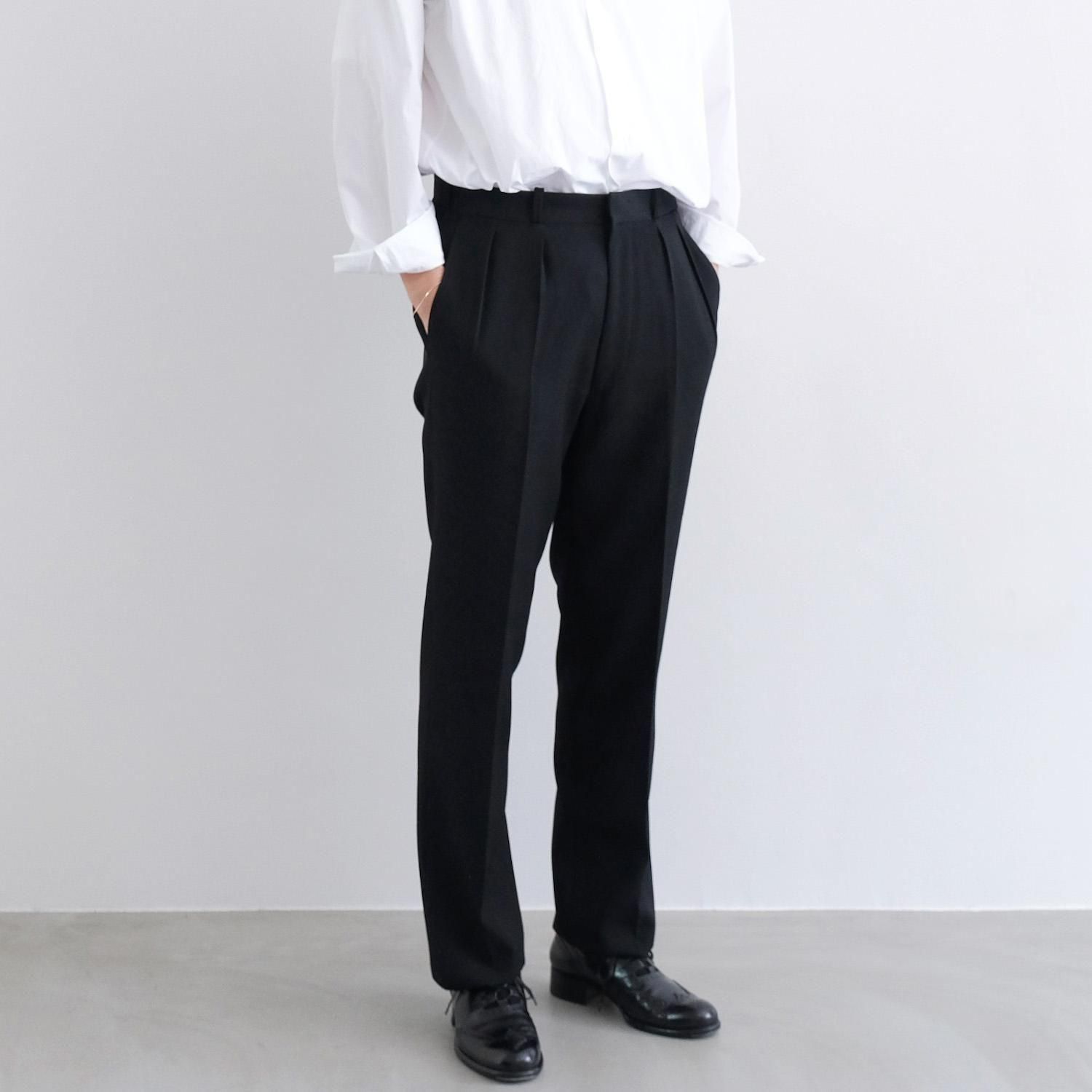 【新品　タグ付き】anuke Backopen Check Tops ànuke online store（アンヌーク）NEW ARRIVALS