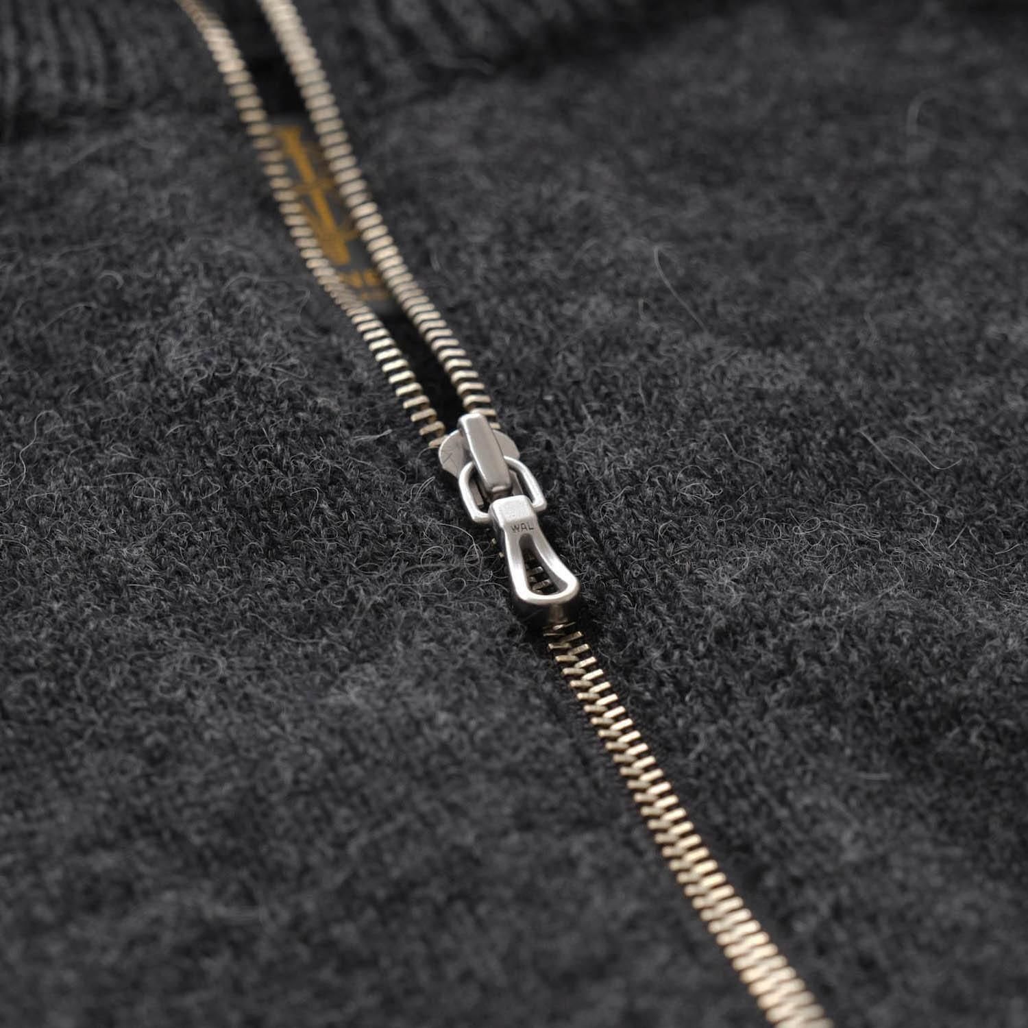 BABY ALPACA KURUMI TENJIKU HALF ZIP [CHARCOAL] - WUNDER 大阪