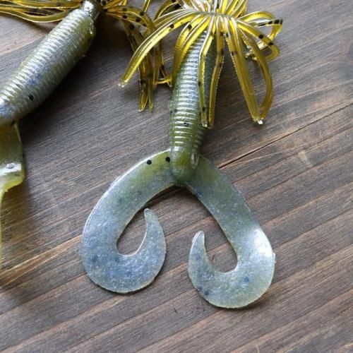 ゲーリー ヤマモトのフラ グラブ ダブル テール 2.5インチ｜アメリカン