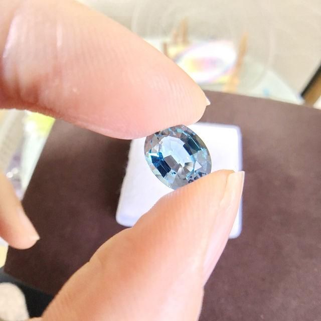 オーダールースです 動画】【1点もの】宝石質スイスブルートパーズAAA ルース