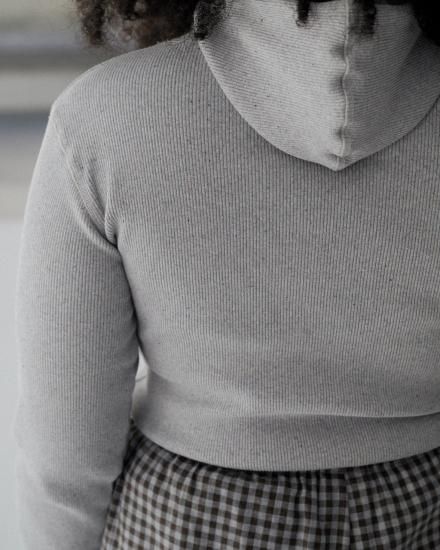 BASERANGE HANIFA HOODIE フーディー ダークブラウン BASERANGE HANIFA HOODIE フーディー ダークブラウン