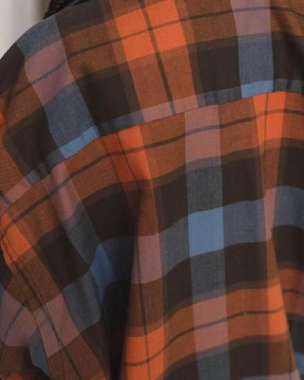 限定値下げ⭐︎フレームワーク取り扱いBASERANGECLAUDE SHIRT