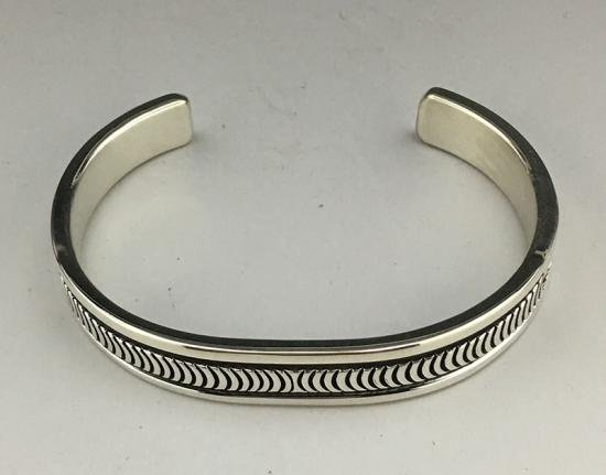 Navajo Bruce Morgan Silver Hand Stamped Cuff Bracelet - 練馬の 