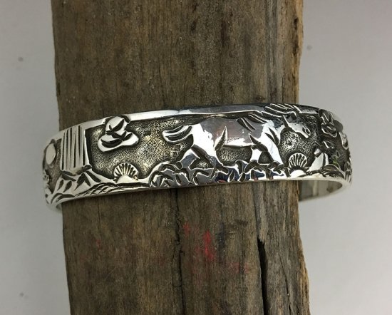 Navajo Lloyd Becenti Overlay Cuff Bracelet - 練馬のインディアンジュエリー・雑貨のお店 Little  Pinetree Trading Post