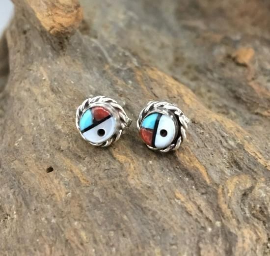 Zuni Inlay Small Earrings - 練馬のインディアンジュエリー・雑貨のお 