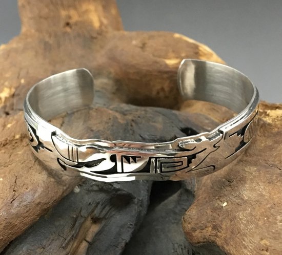 Hopi Berra Tawahongva Overlay Cuff Bracelet - 練馬のインディアンジュエリー・雑貨のお店 Little  Pinetree Trading Post