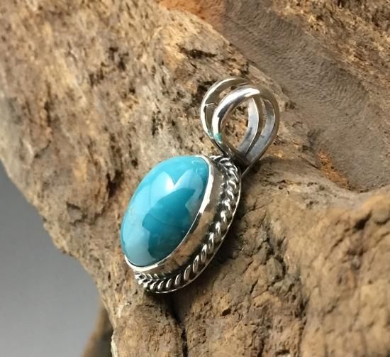 Navajo Robin Tsosie Darling Darlene Turquoise Pendant -  練馬のインディアンジュエリー・雑貨のお店 Little Pinetree Trading Post