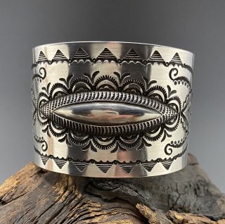 Navajo Edison Sandy Smith Ingot Silver Stamp Work Cuff Bracelet