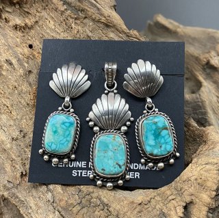 Navajo Leonard T Chee Easter Blue Turquoise Pendant Earrings Set