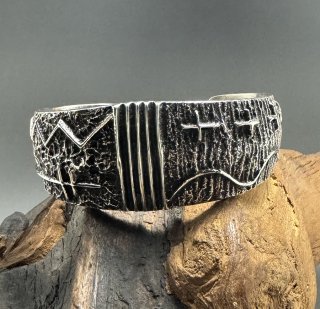 Navajo Aaron Anderson Tufa Cast Dragonfly Symbol Cuff Bracelet