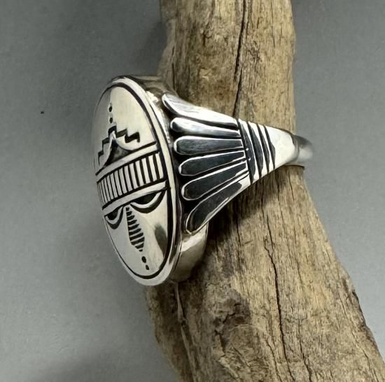 Navajo Charlie John Silver Stamped Box Ring - 練馬のインディアンジュエリー・雑貨のお店 Little  Pinetree Trading Post