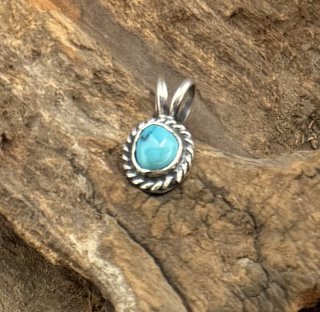 Navajo Robin Tsosie Godber Turquoise Pendant