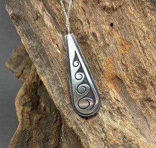 Hopi Darren Seweyestewa Overlay Wave Pendant