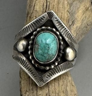 Navajo Calvin Martinez Kingman Turquoise Ring