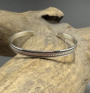 ヴィンテージ navajo ナバホ インディアンジュエリー Hg No.8 ヴィンテージ navajo ナバホ インディアンジュエリー Hg No.8